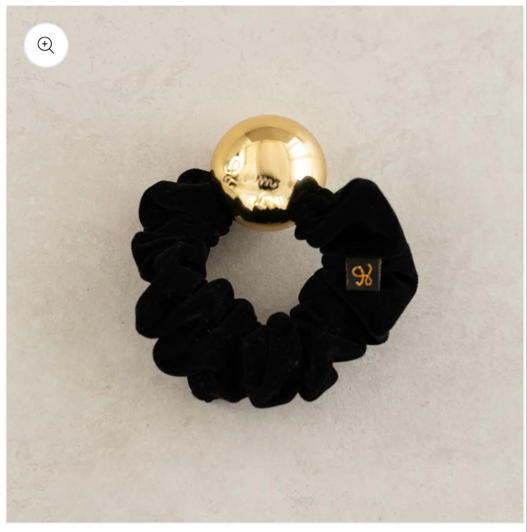 LOEM 完売　シュシュ　ヘアゴム　クリスマス　CHANEL