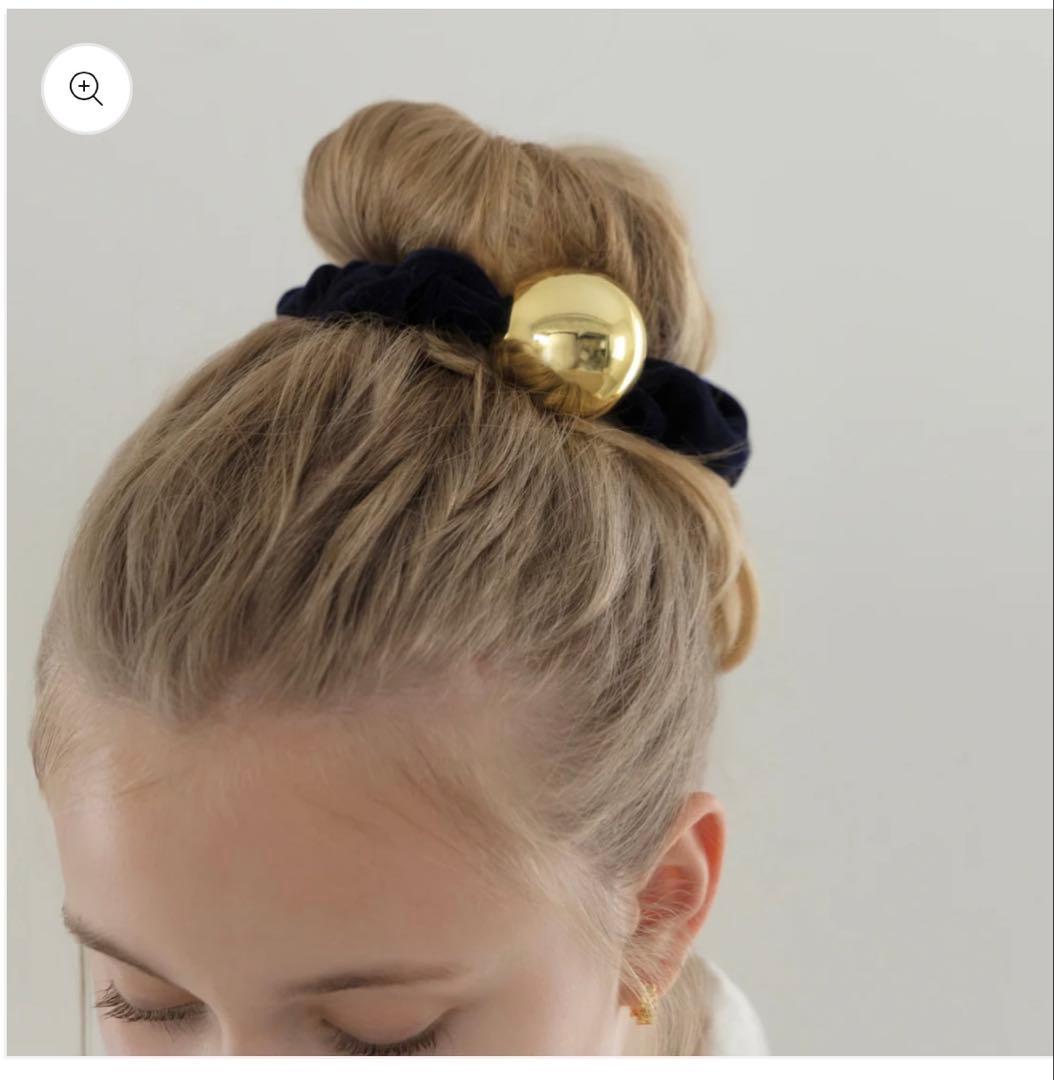 LOEM 完売　シュシュ　ヘアゴム　クリスマス　CHANEL