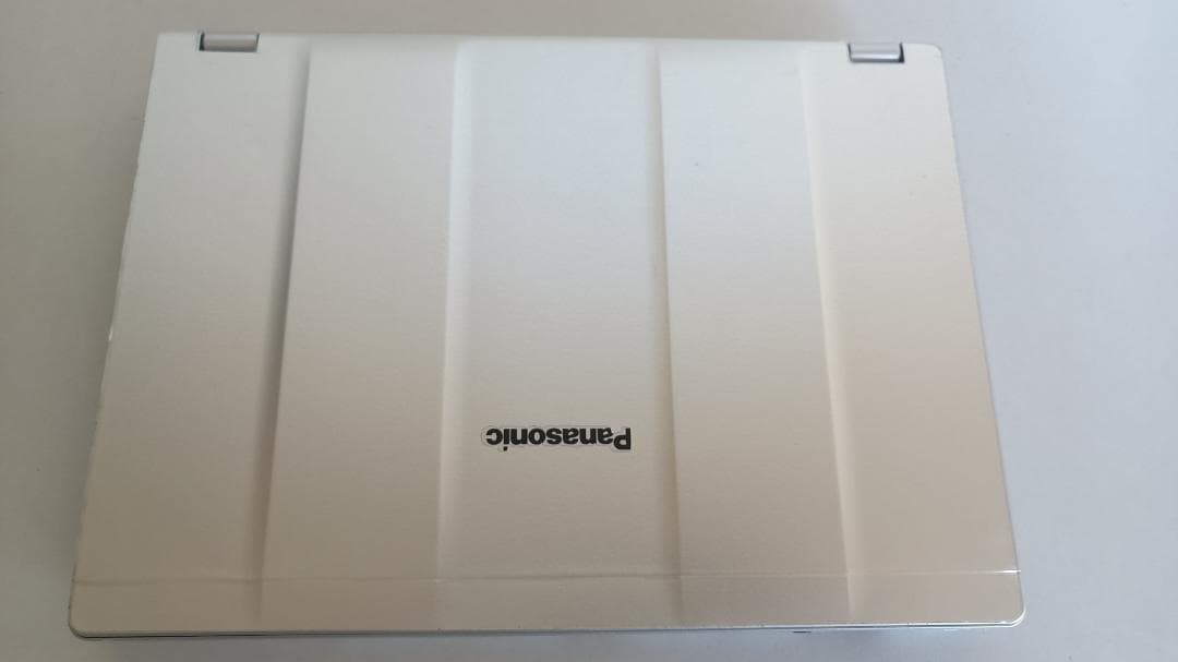 ノートパソコンPanasonic第七世代Core i5 SSD256Gメモリ8G