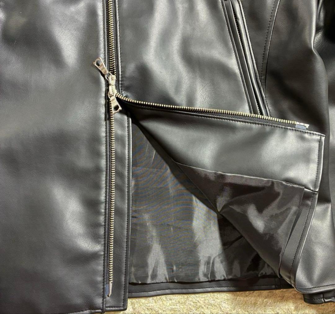 【人気 美品】ビームス　レザージャケット　黒　シングルライダー