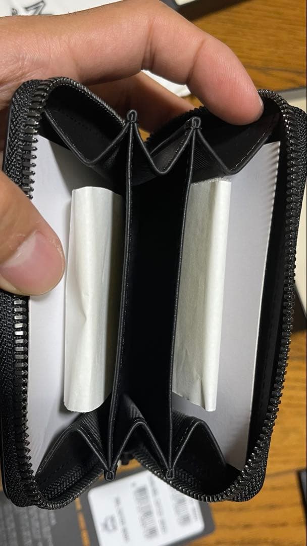 【新品】MCM コンパクト ラウンドジップウォレット