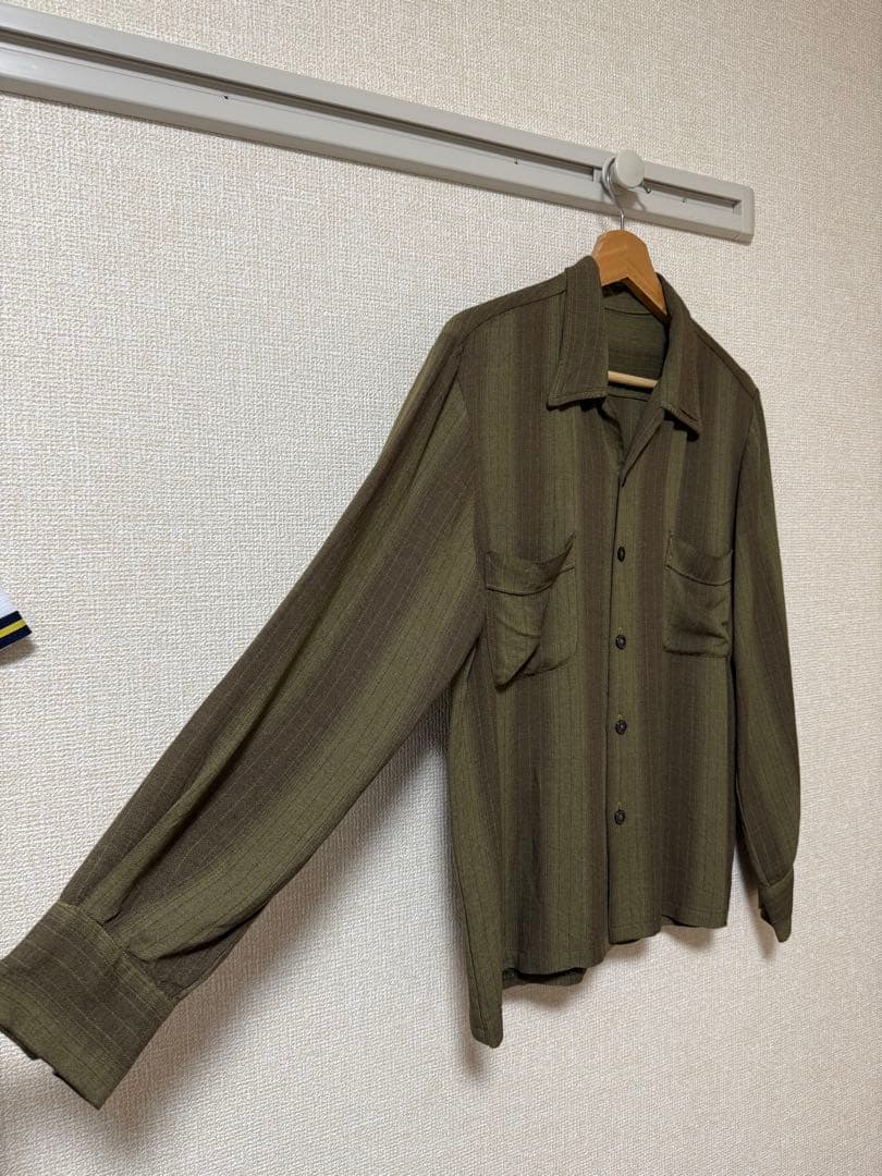 70s レーヨンシャツ　ヴィンテージ
