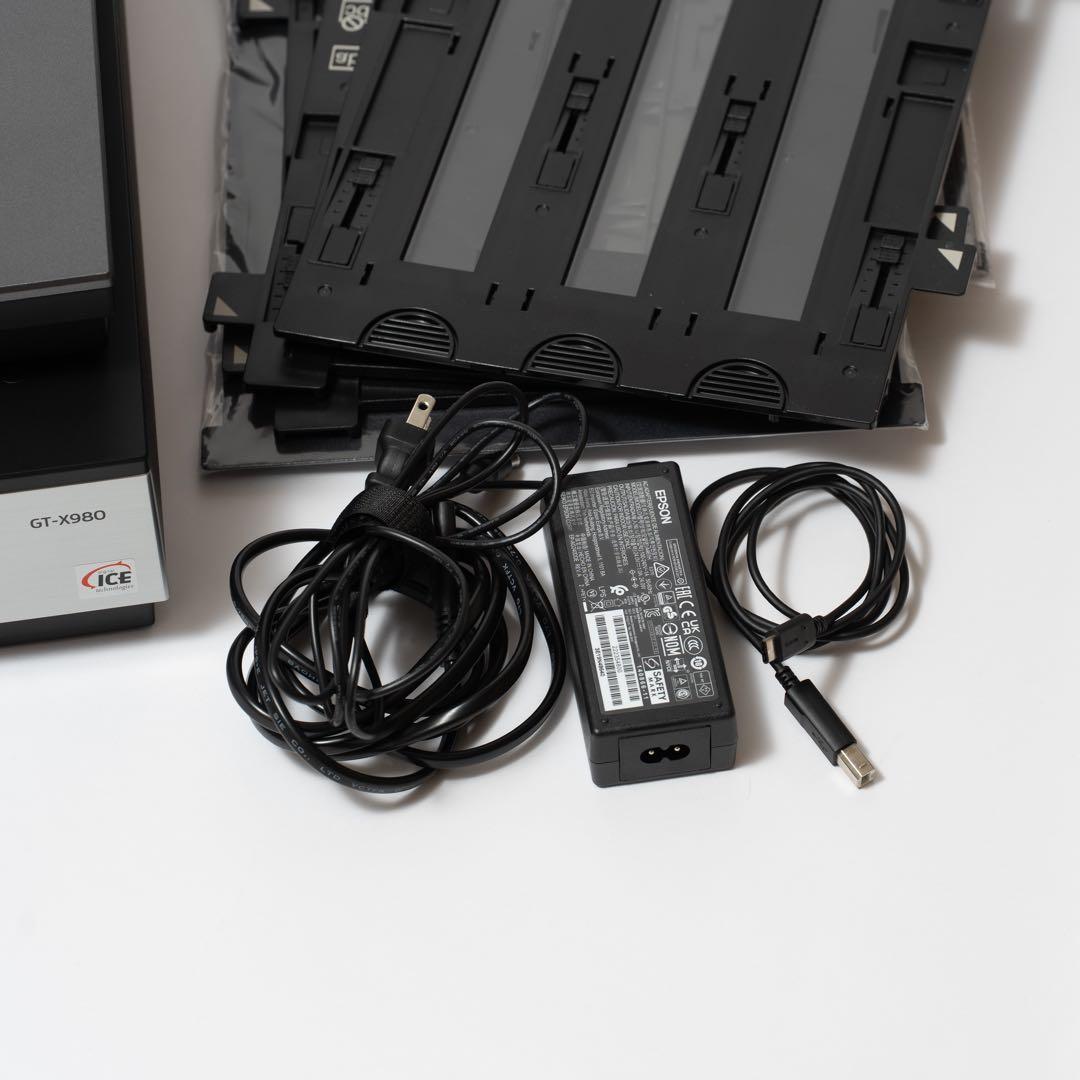 エプソン GT-X980 フラットベッドスキャナー