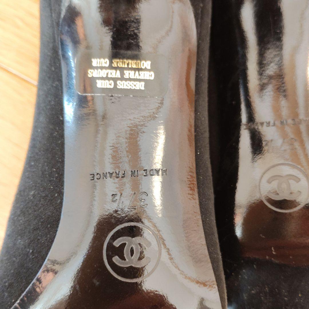 CHANEL ブラック スエード パンプス