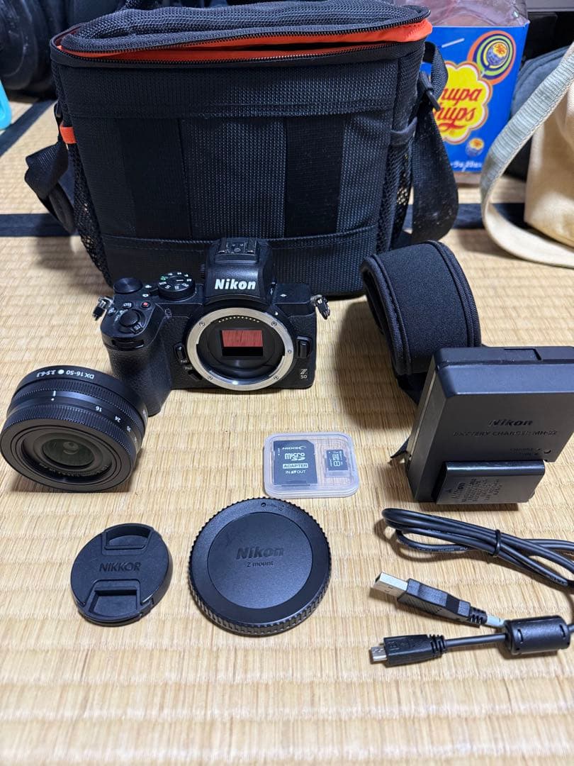 Nikon Z50 ミラーレスカメラ 16-50mmレンズ付き