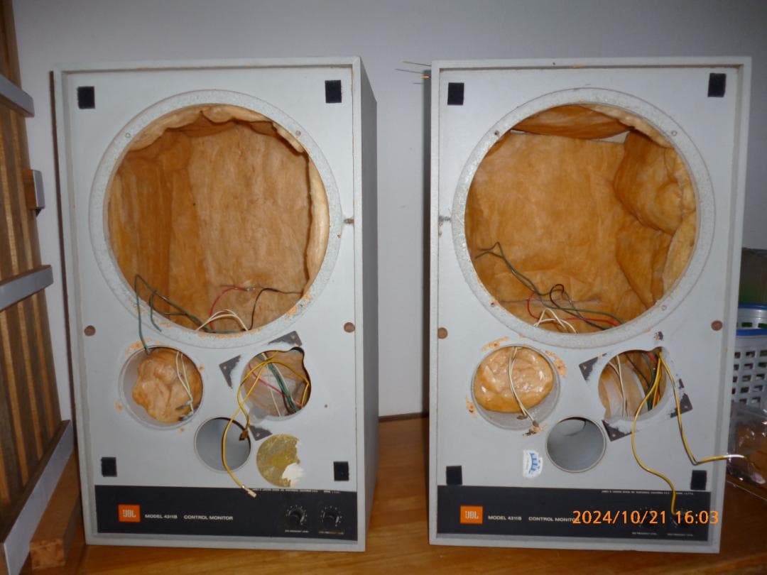 ①JBL4311B　11481・11772 エンクロージャー