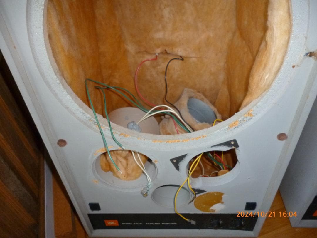 ①JBL4311B　11481・11772 エンクロージャー