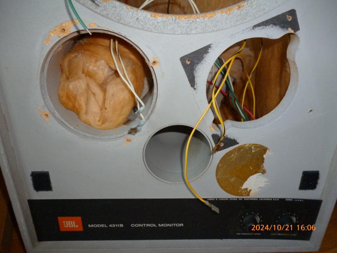 ①JBL4311B　11481・11772 エンクロージャー