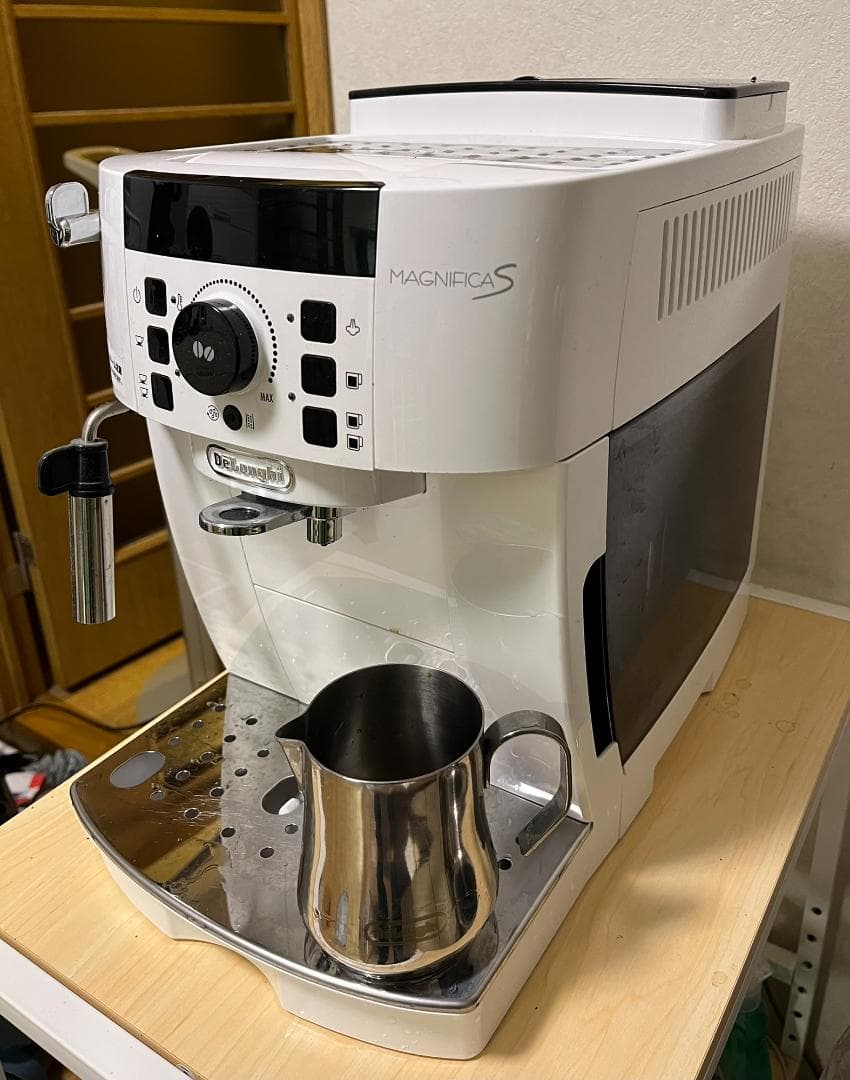 De'Longhi(デロンギ) マグニフィカS エスプレッソECAM22112W