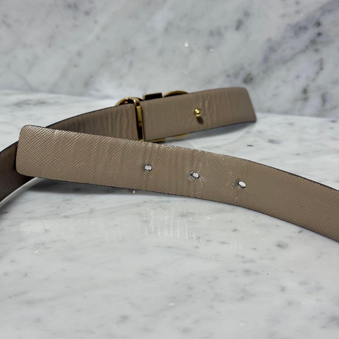 サルヴァトーレフェラガモ ベルモ 細ベルト 本革 レザー リバーシブル 金