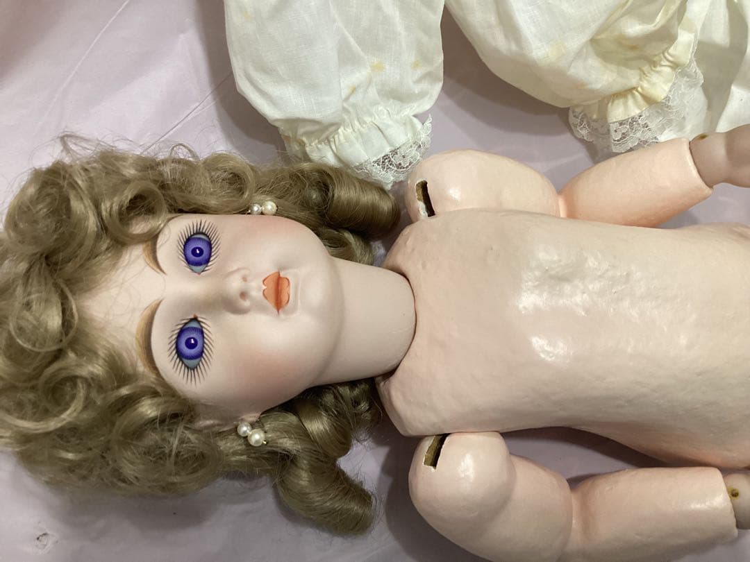 ビスクドール　スタイナー　アンティークドール　ヴァイオレットアイ　 青白ドレス