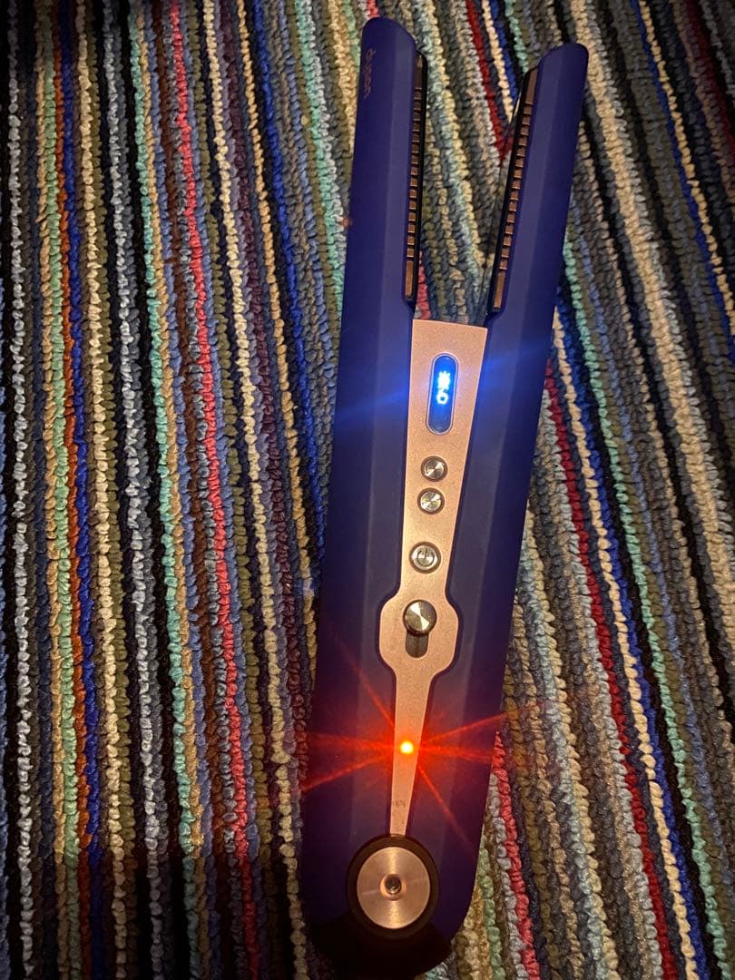 ダイソンコラールヘアアイロン　hs07