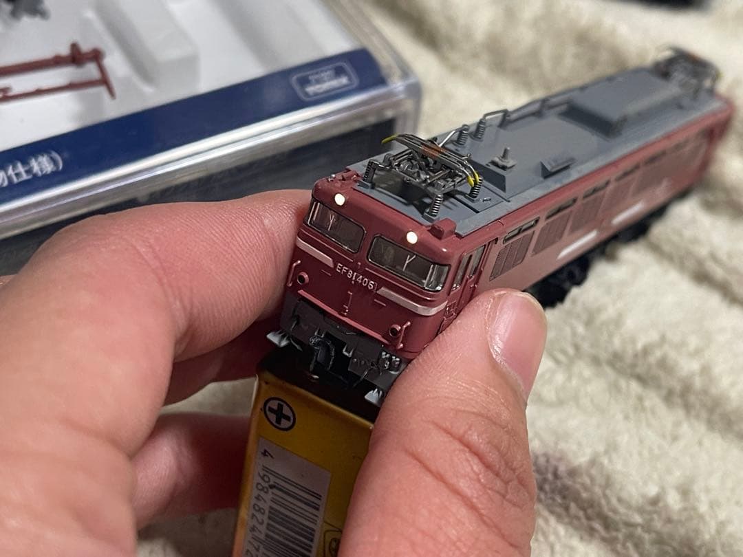 ハ*ー様 TOMIX EF81 トワイライト色& 貨物 400番台 (小加工)
