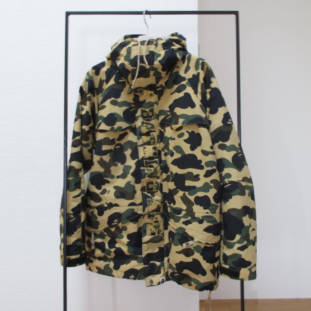 アベイシングエイプ ゴアテックス カモ柄スノボジャケット