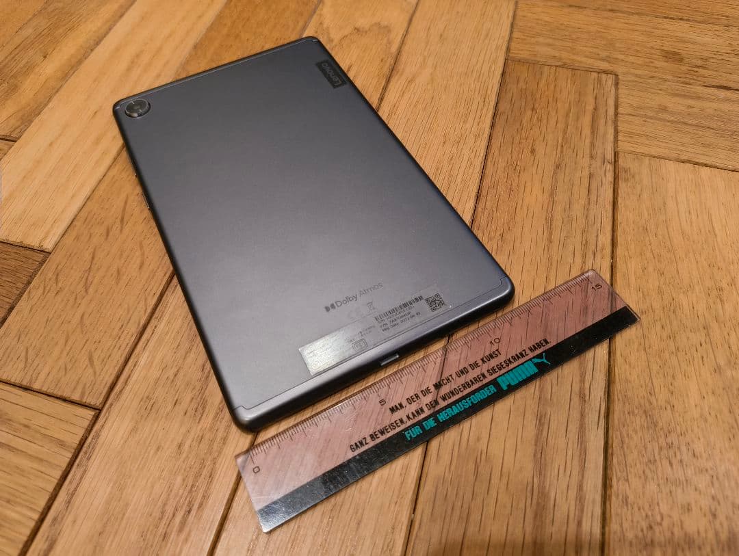 Lenovo Tab M8 タブレット ８インチ