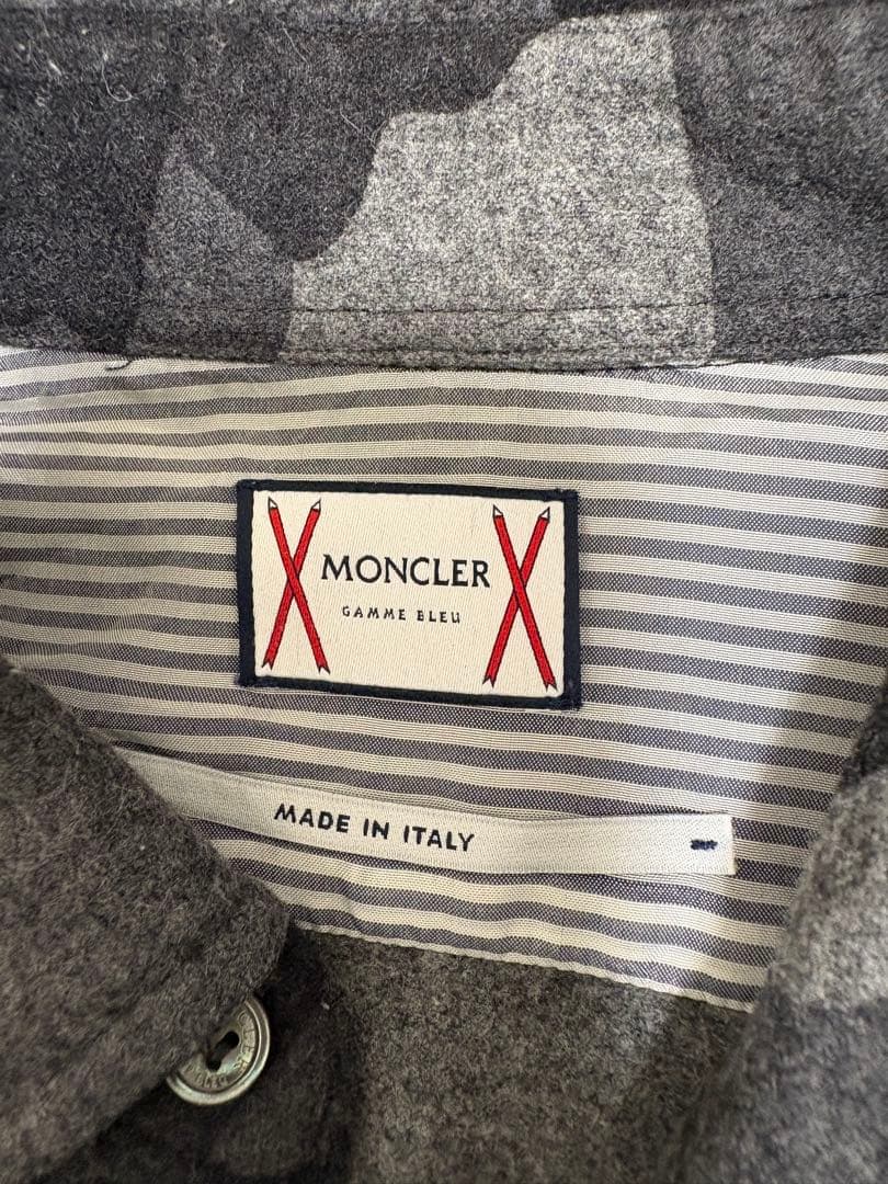 国内正規品 モンクレール ロゴ ウール シャツ　迷彩　トップス