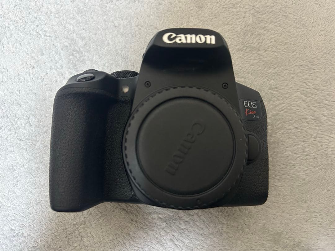 デジタル一眼レフカメラ Canon EOS X10i カメラ　説明書付き