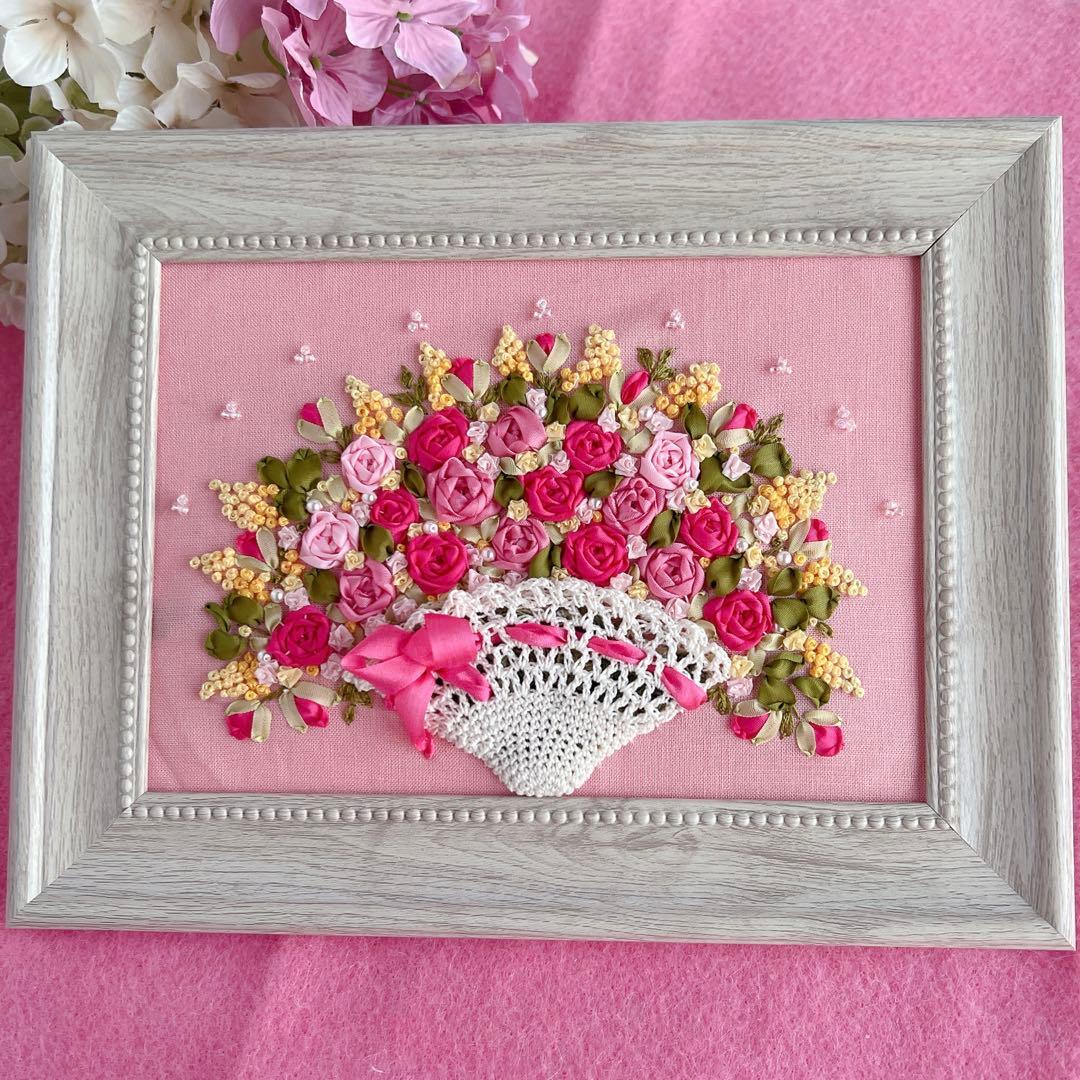 strawberry様♡専用です　ハンドメイド　 リボン刺繍フレーム