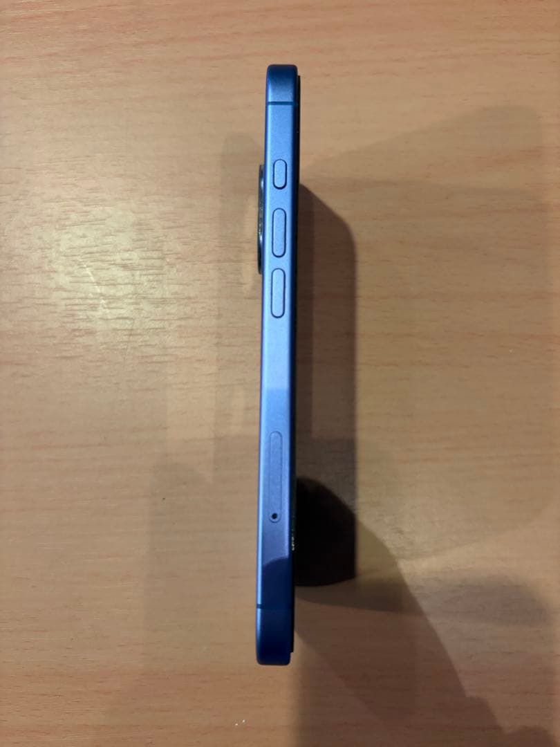 iPhone16 128GB SIMフリー ウルトラマリン