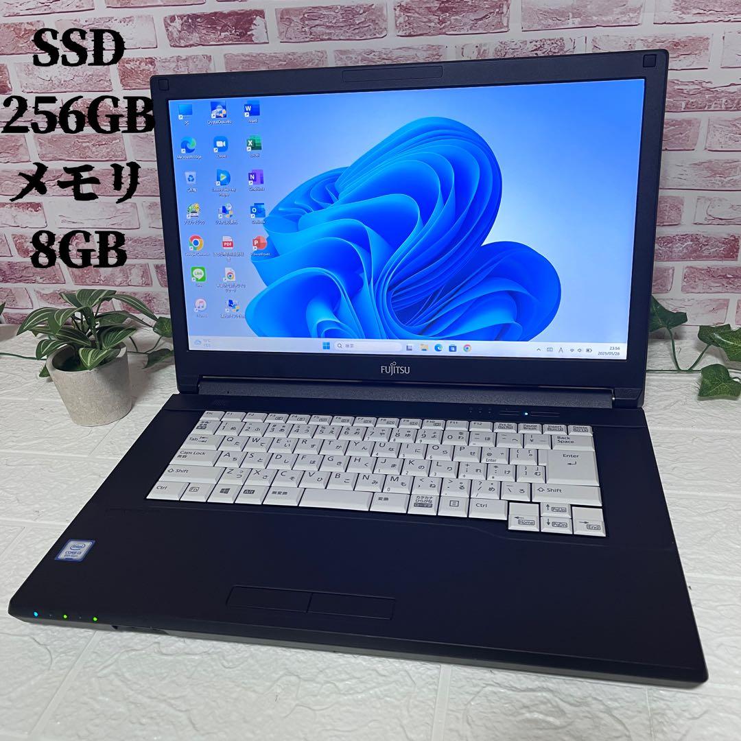 ★美品富士通 SSD新品256GB メモリ8GB★A579/A ノートPC461