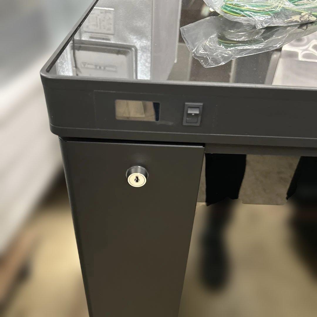 7165【鍵付き 美品】2023年製 フォルスタージャパン ワインセラー 36本