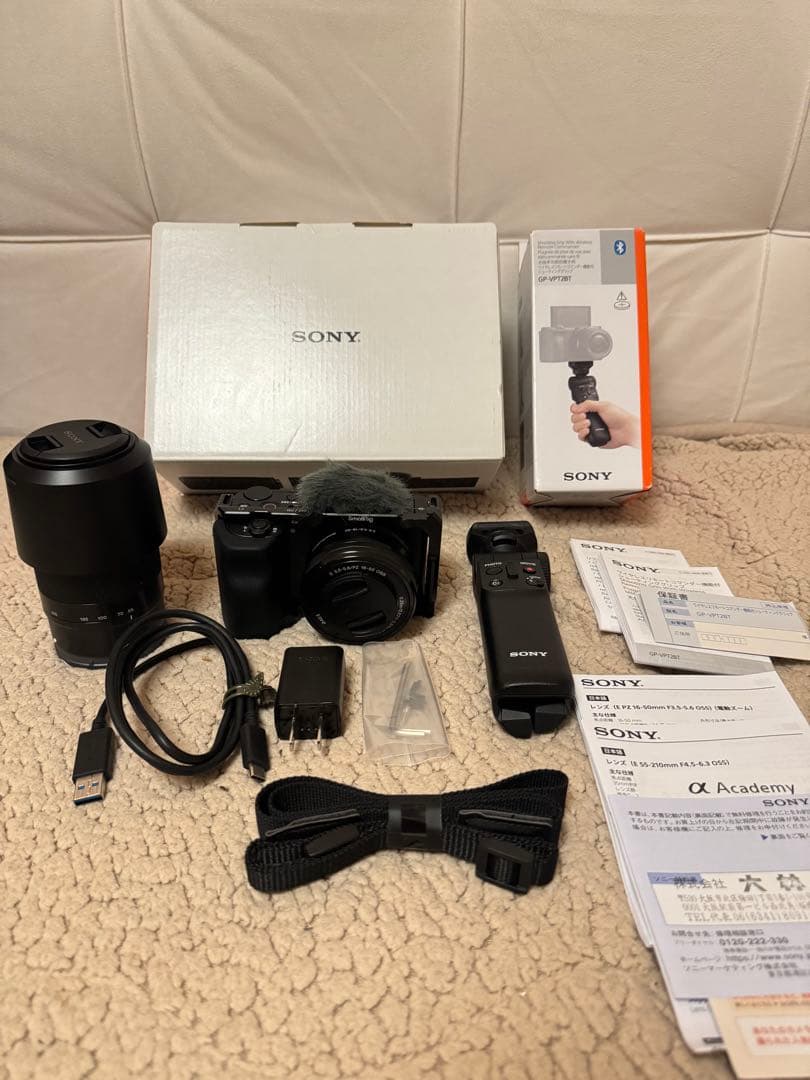 SONYソニーミラーレスー眼VLOGCAM ZV-E10YB ズームレンズ