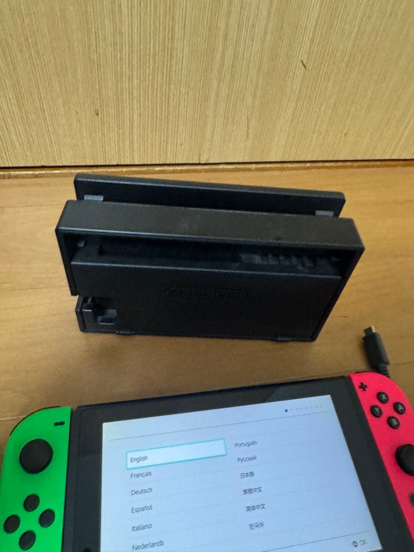 任天堂　Nintendo Switch スイッチ HAC-001