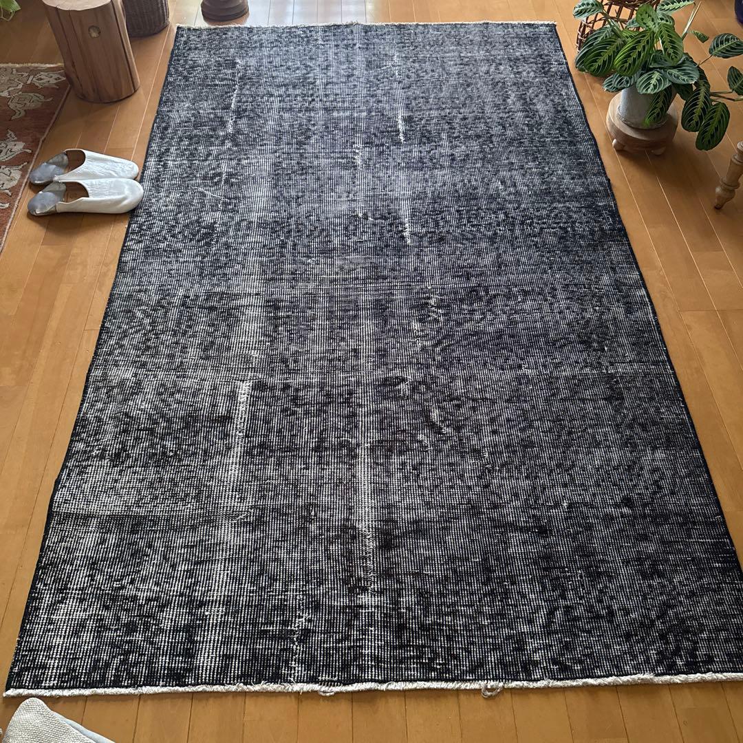 112×192 貴重ブラックオーバーダイ　擦れシャビー　トルコヴィンテージラグ