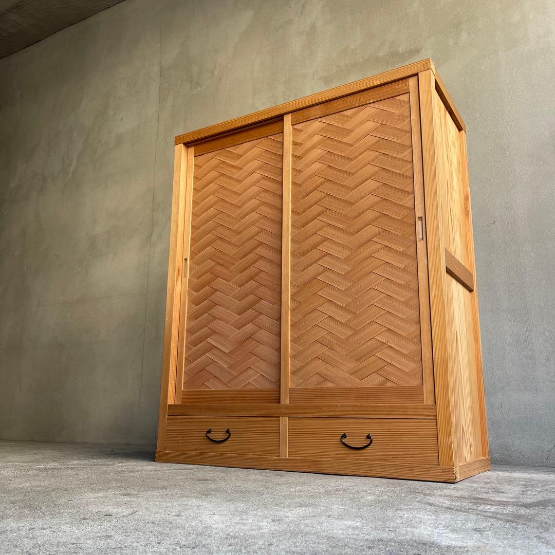 置水屋　茶道具　茶箪笥　茶棚　網代引戸