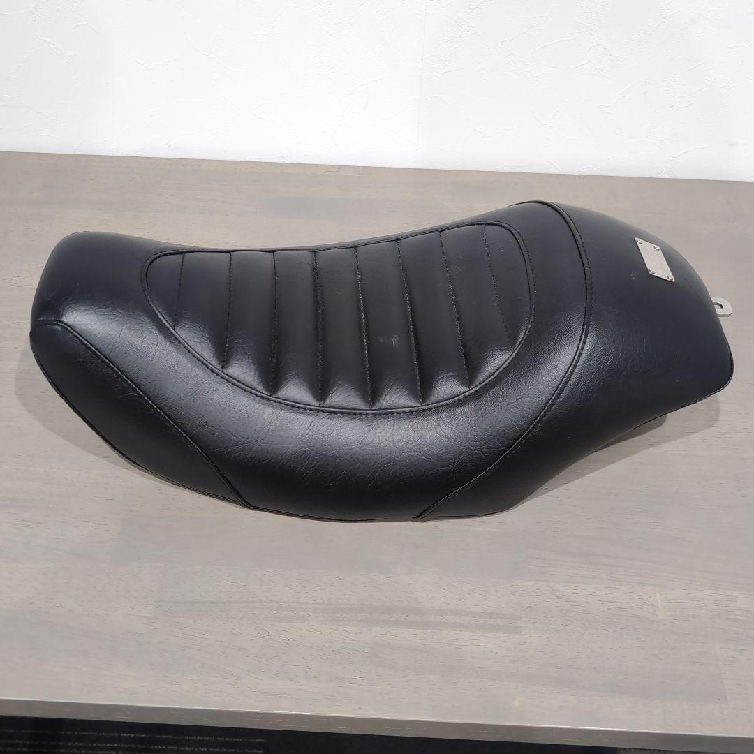 サンダンス　ハーレースポーツスターXL883Lローのサンダンス製シングルシート