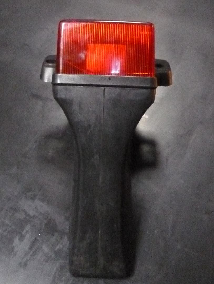 ホンダ　XLR250R リアフェンダー 純正　MD22