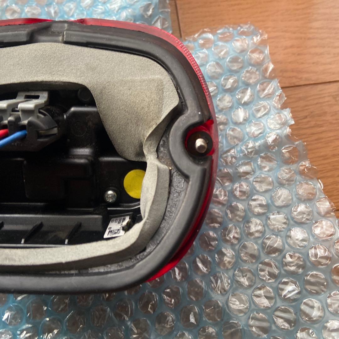 ハーレー純正レイバックLEDテールランプ