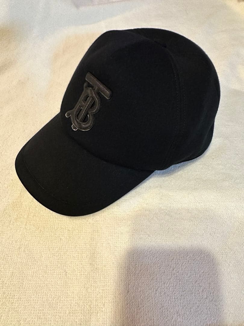 【美品】Burberry コットンTBロゴキャップ