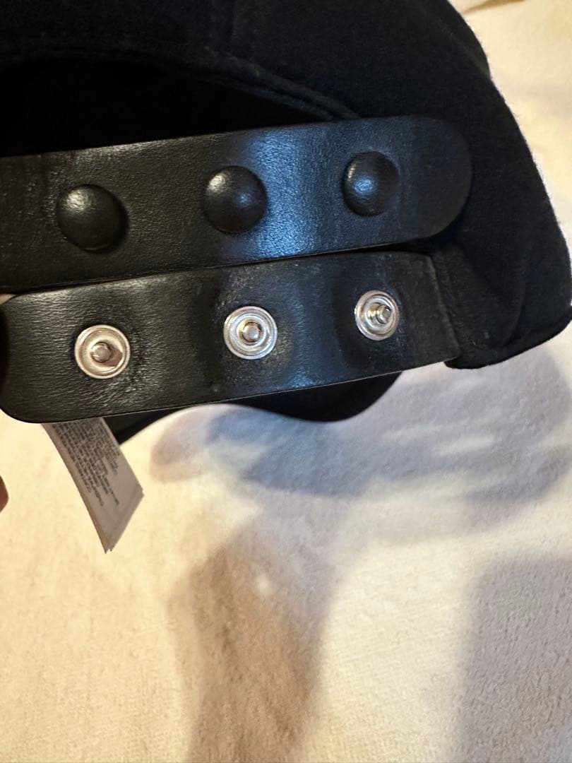 【美品】Burberry コットンTBロゴキャップ