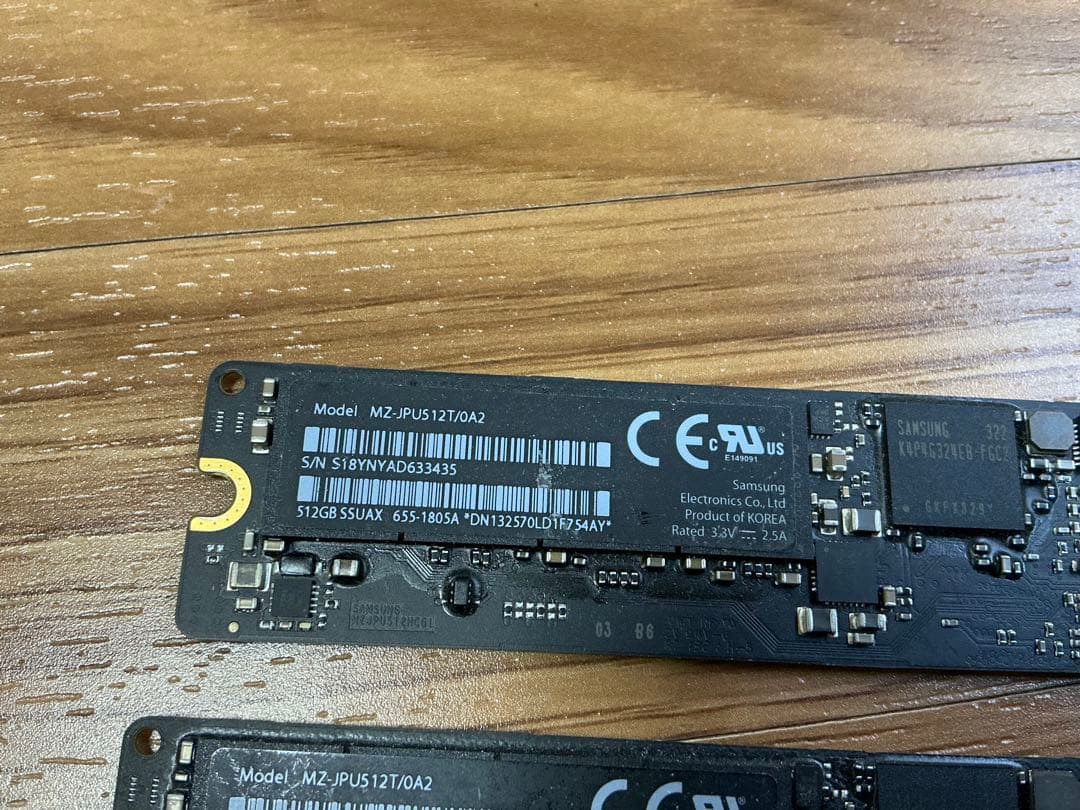 純正 Apple MZ-JPU512T/0A2 ★512GB SSD　2枚セット