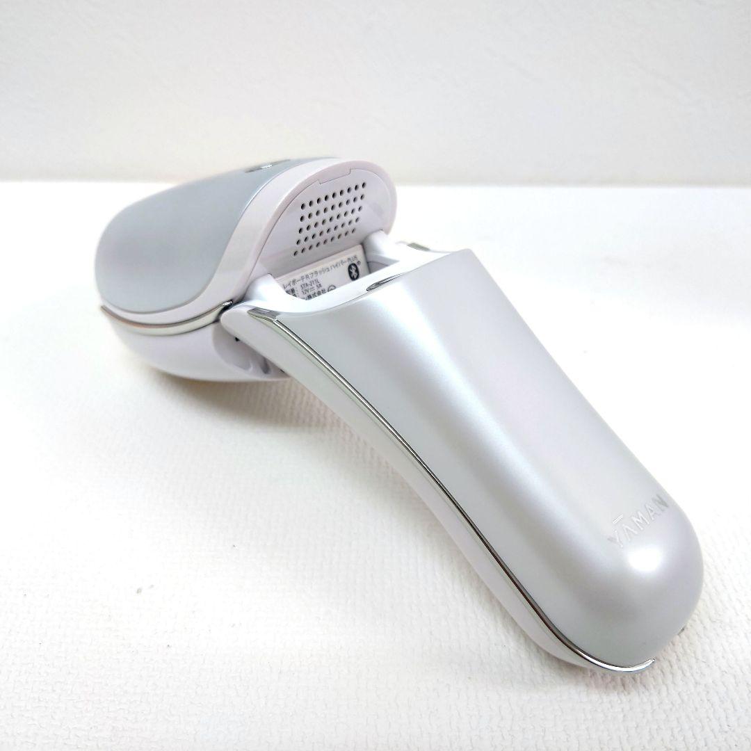 M1124F1 ヤーマン 家庭用光美容器 レイボーテ Rフラッシュ ハイパー