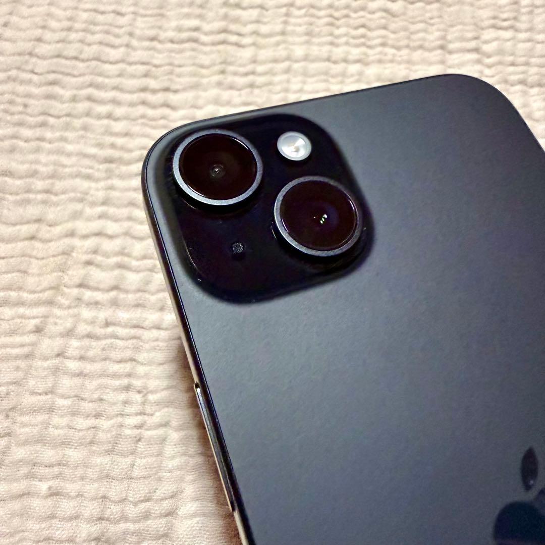 【美品】iPhone 15 Plus ブラック128GB SIMフリー