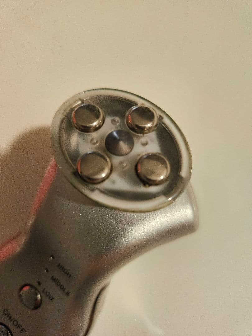 リベラータララルーチェRF EMS美顔器