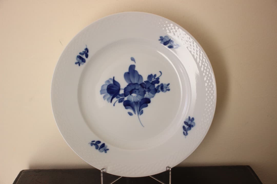 未使用・箱入　ロイヤルコペンハーゲン　ブルーフラワー　２３cmプレート　ペア