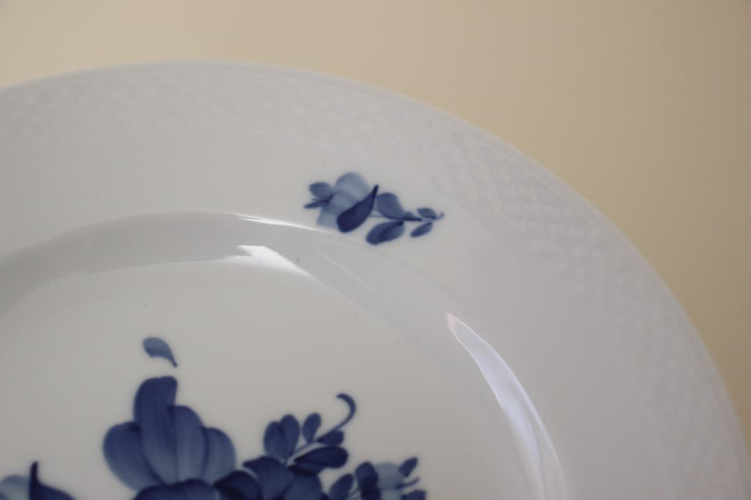 未使用・箱入　ロイヤルコペンハーゲン　ブルーフラワー　２３cmプレート　ペア