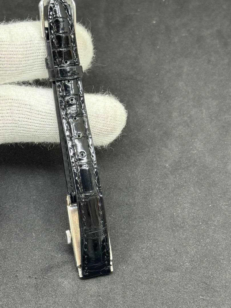 WALTHAM ウォルサム 手巻き プラチナ腕時計 レクタンギュラーケース