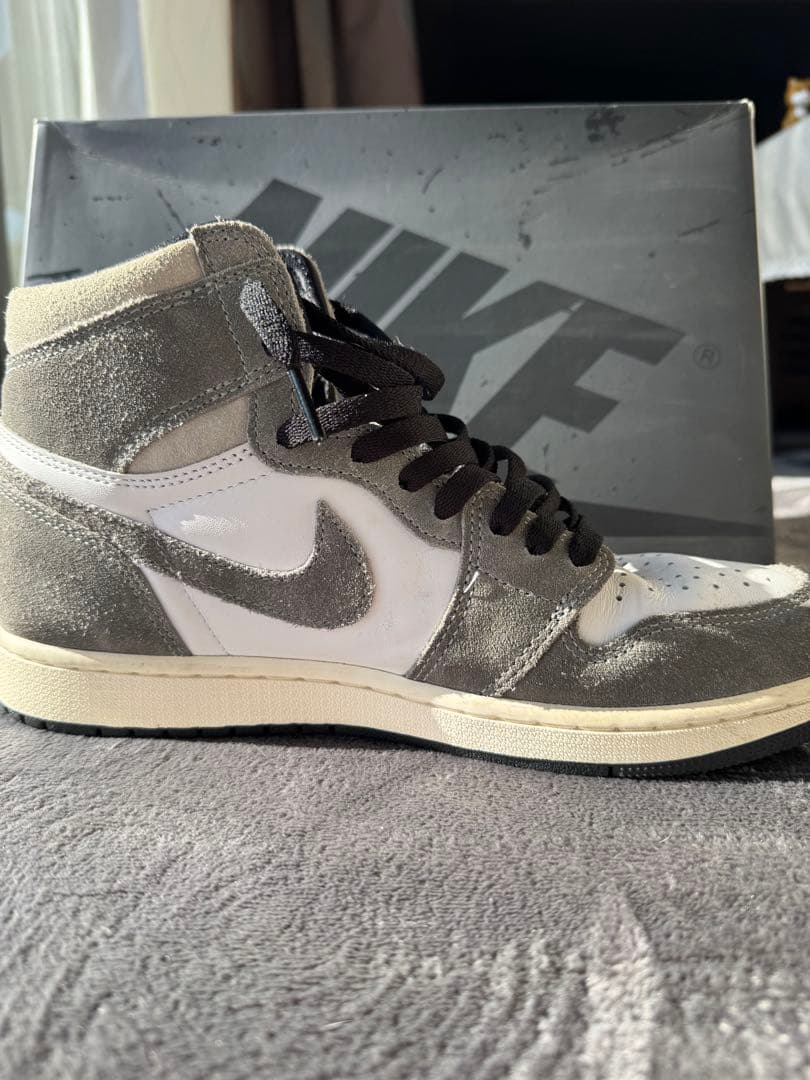 靴 Jordan1 Retro HighOG BlackandSmoke Grey