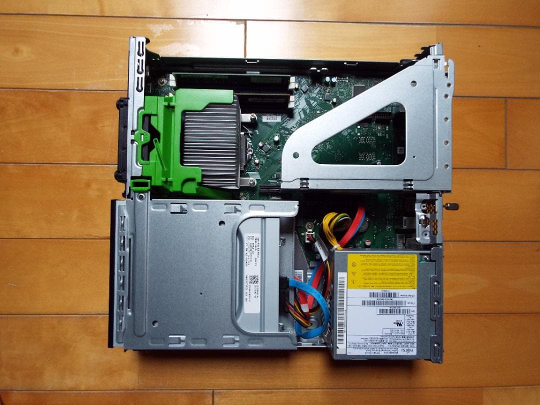 Windowsデスクトップ ESPRIMO D588/BX i5-9500 16G SSD256GB+HDD