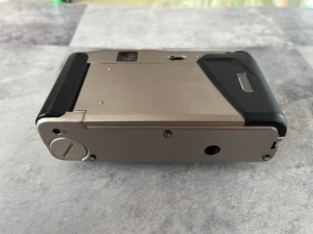 【専用】CONTAX Tvs シルバー コンパクトフィルムカメラ ジャンク品