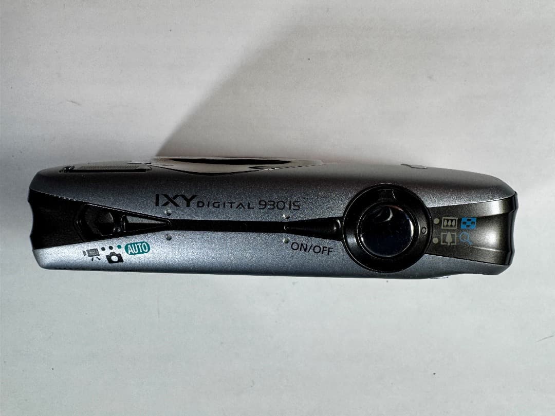 Canon IXY DIGITAL 930 IS　カメラ本体＋ケース＋充電器