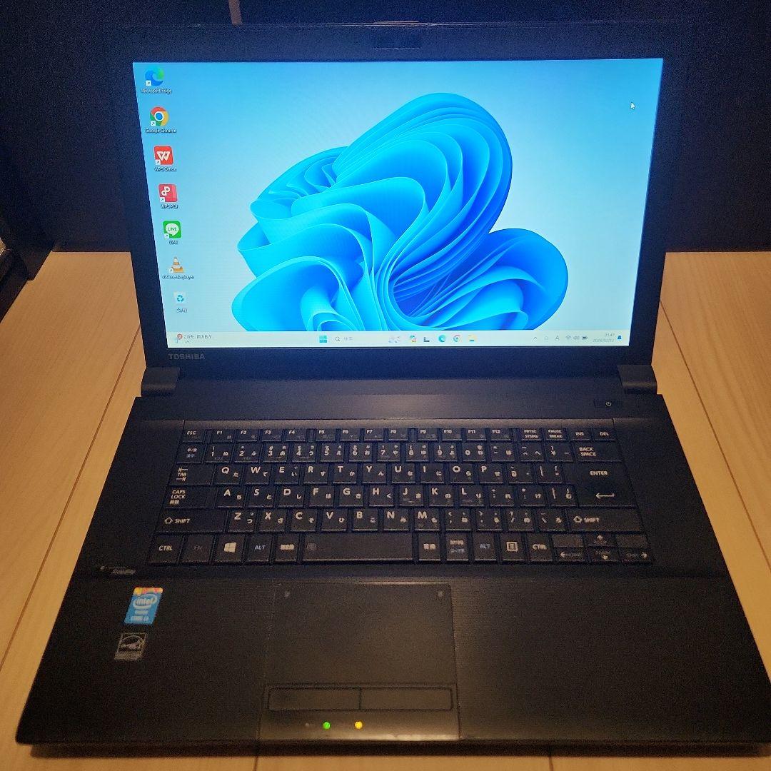 ⭐美品⭐　ノートパソコン　薄型　大画面　大容量　東芝　持ち運びも可能！