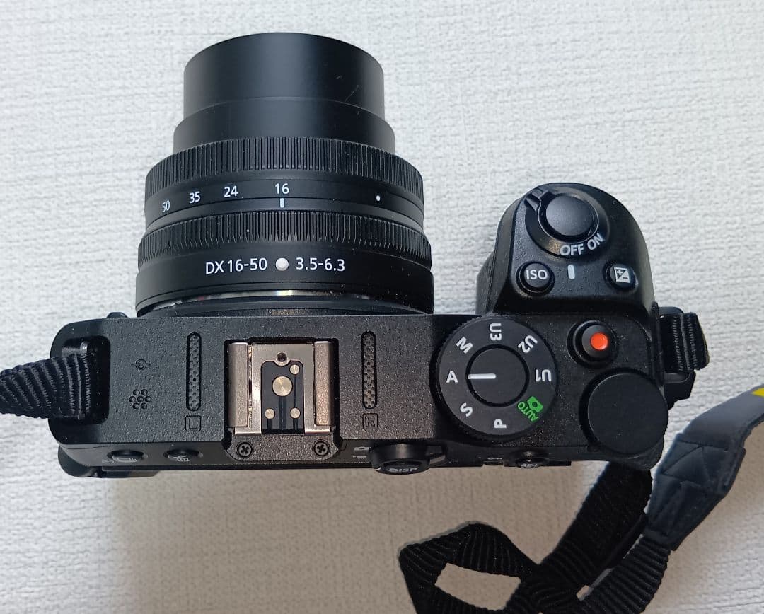 Nikon Z 30 ミラーレス一眼 本体