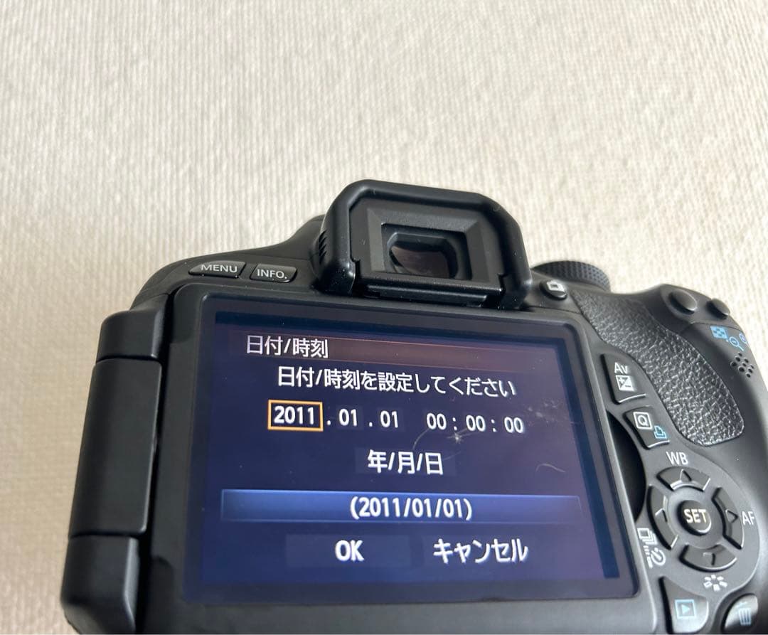 Canon EOS kiss X5 ダブルズームキット デジタル一眼レフカメラ