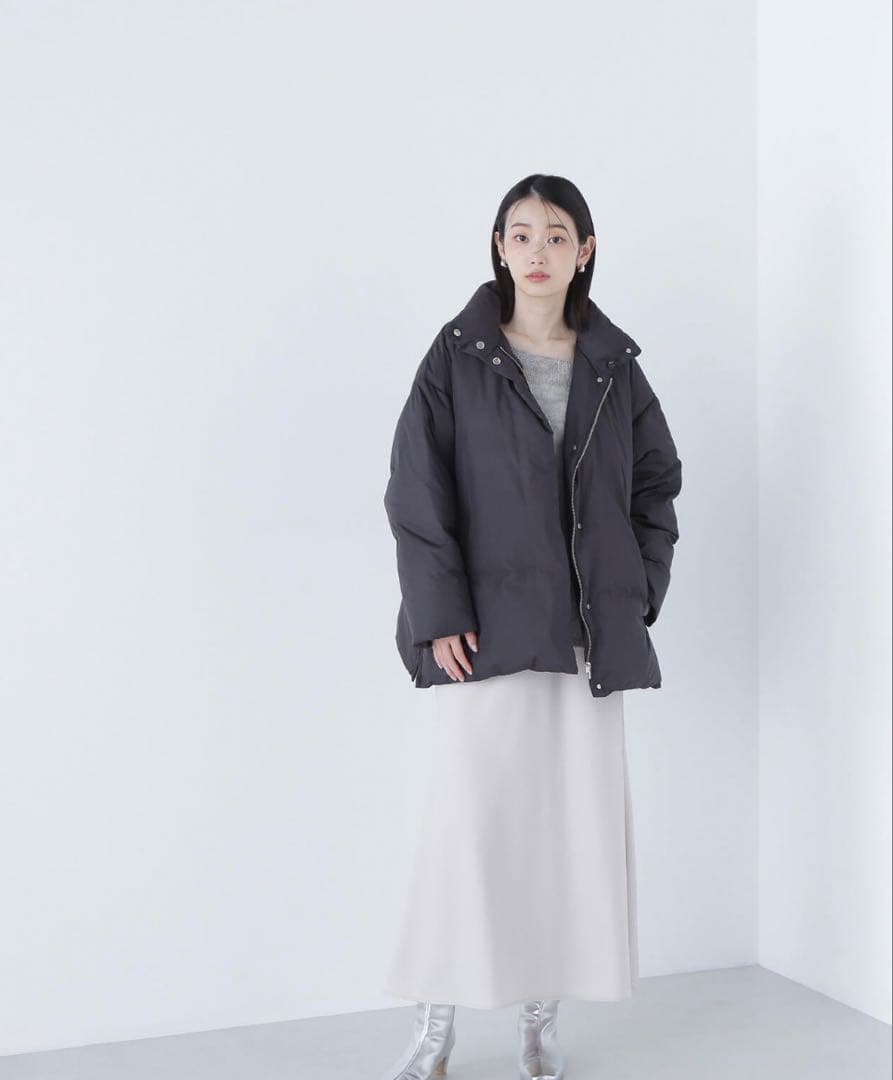 NATURAL BEAUTY BASIC シームレスミドルダウン