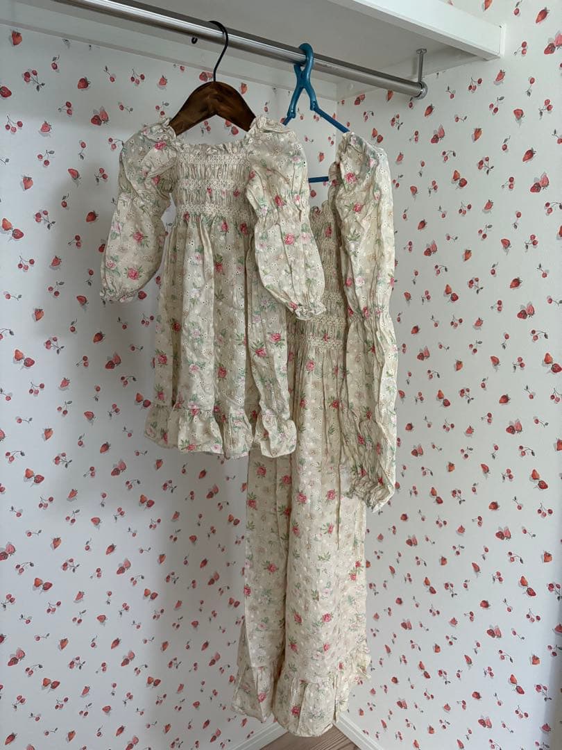 monbebe フラワーコットンワンピース　親子セット